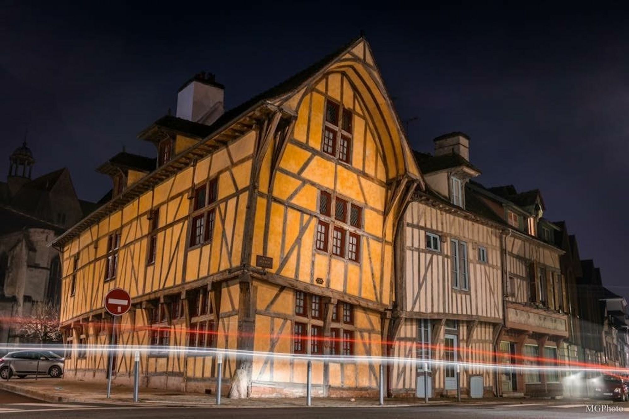 Logis Hotel Du Cirque Troyes Centre Historique Exteriér fotografie