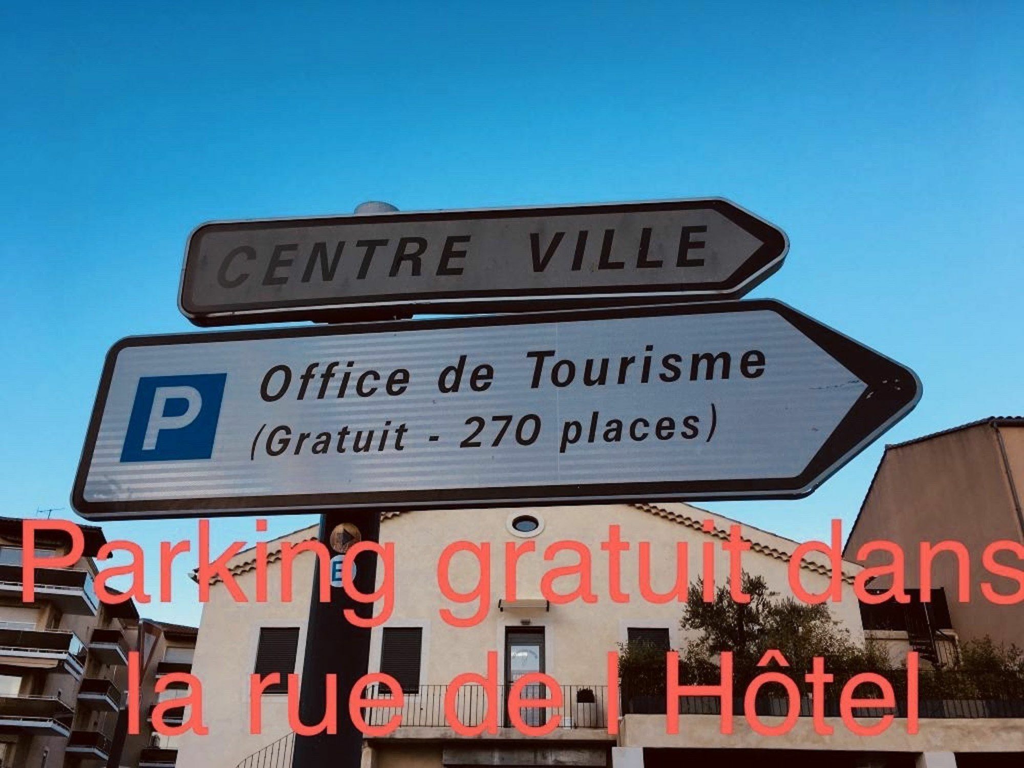 Logis Hotel Du Cirque Troyes Centre Historique Exteriér fotografie